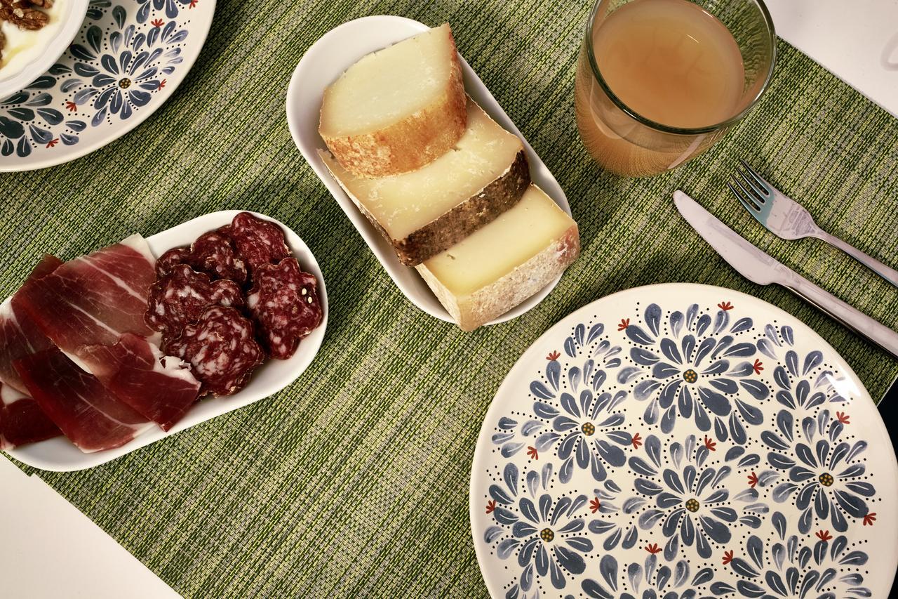 Acomodação com café da manhã  Bianca *